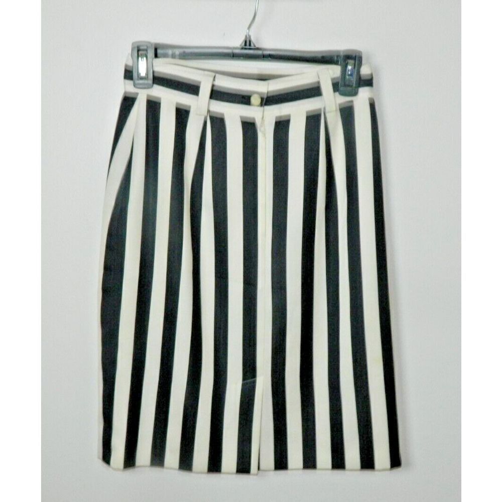 Mondi Skirt Size 36 Black White Stripped Wool Blend Vintage Slit Back Mini - Picture 2 of 7